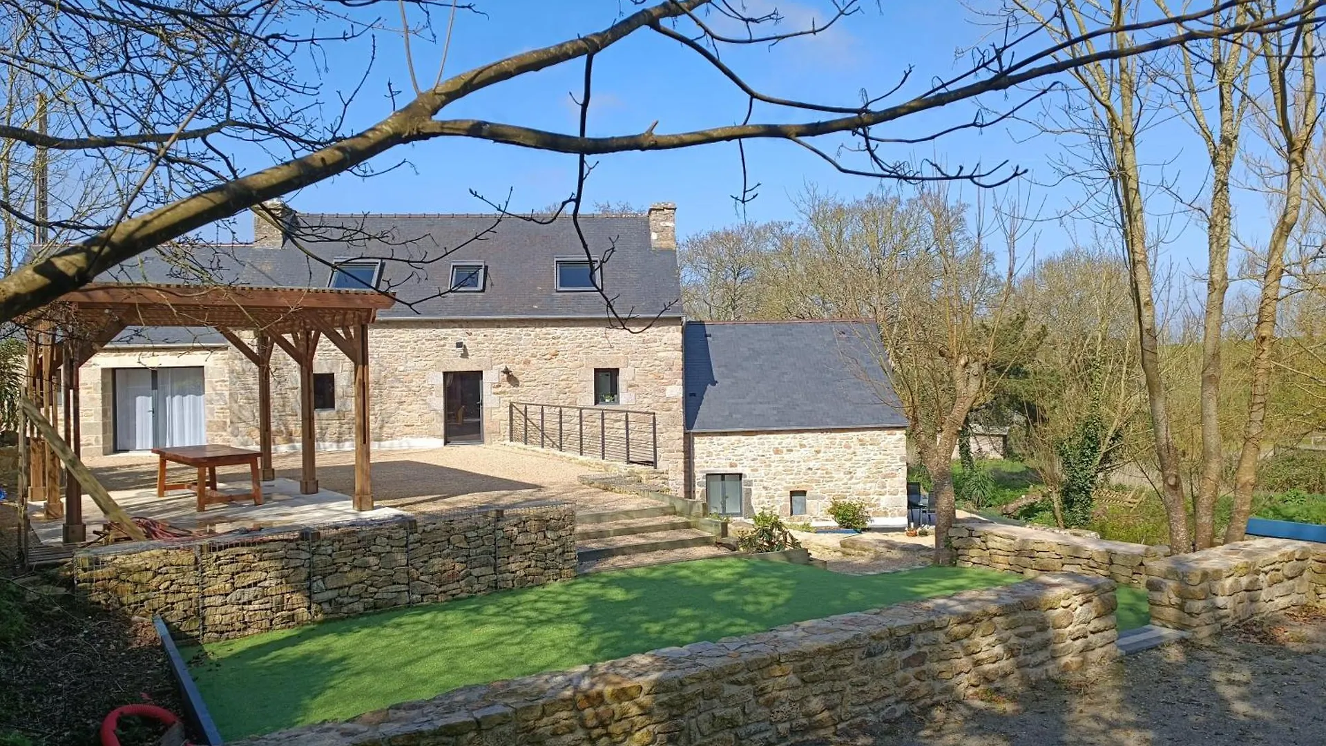 Holiday home Le Moulin De Kerloroc Villa Ploudalmezeau